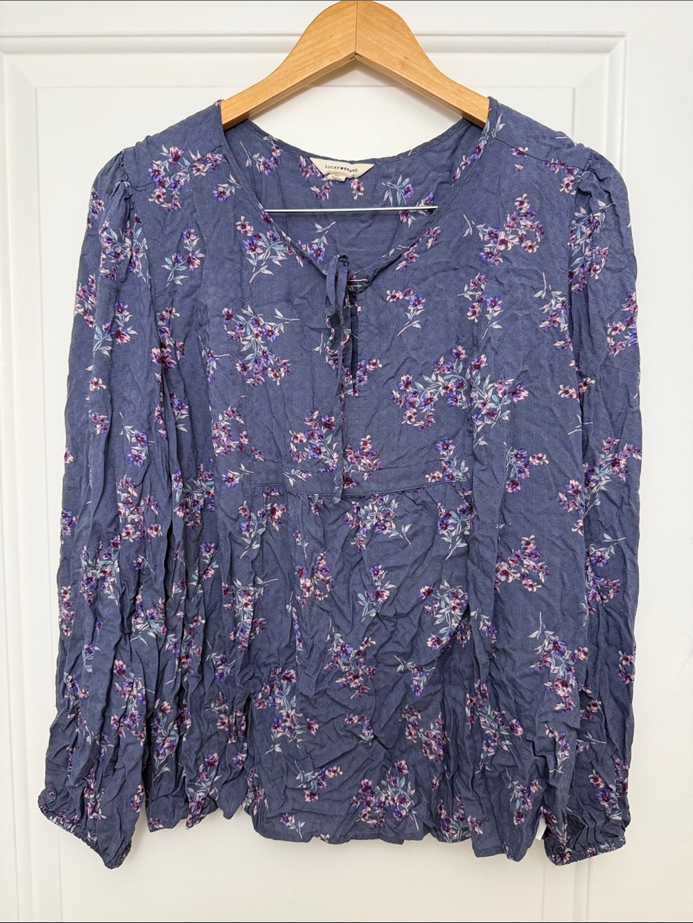 Lucky Brand Blue Floral Tie-Neck Blouse